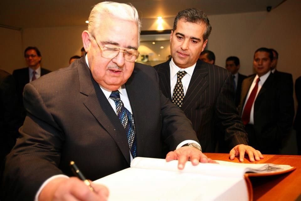 Humberto Garza González, fundador de Famsa, falleció el miércoles