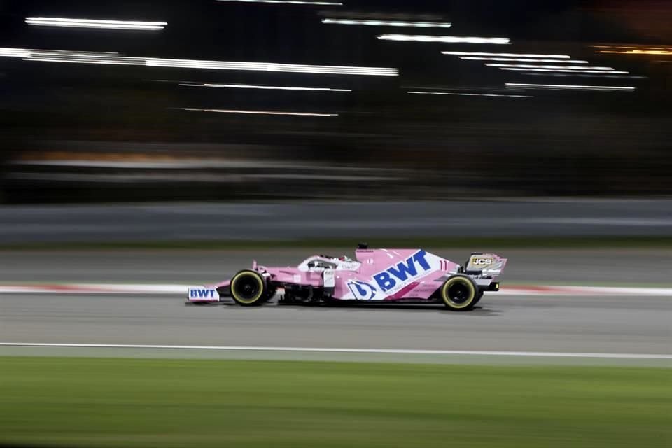 'Checo' tuvo un accidente en la primera vuelta y ascendió desde el puesto 18 para llevarse la victoria en Sakhir.