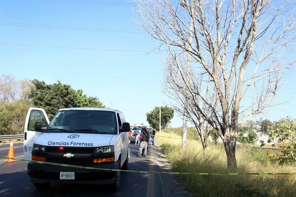 El hallazgo generó caos en la vialidad del área.