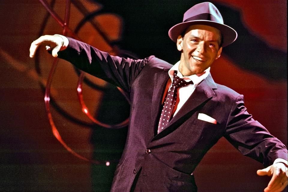 Frank Sinatra es uno de los mayores vendedores de discos en todo el mundo.