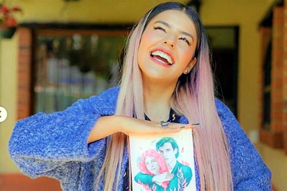 La integrante de Los Polinesios lanza su segundo libro, 'Finalmente Soy Yo'.