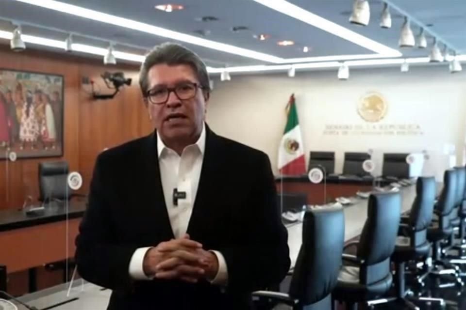 Monreal se reunió con Ignacio Mier Velazco, coordinador de Morena en la Cámara de Diputados, con quien trató la reforma a la Ley del Banco de México.