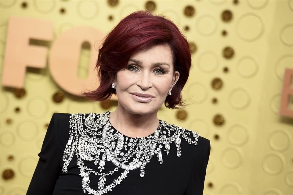 Sharon Osbourne dio positivo al coronavirus hace unos días, y estuvo internada en un hospital durante un tiempo breve por ello.