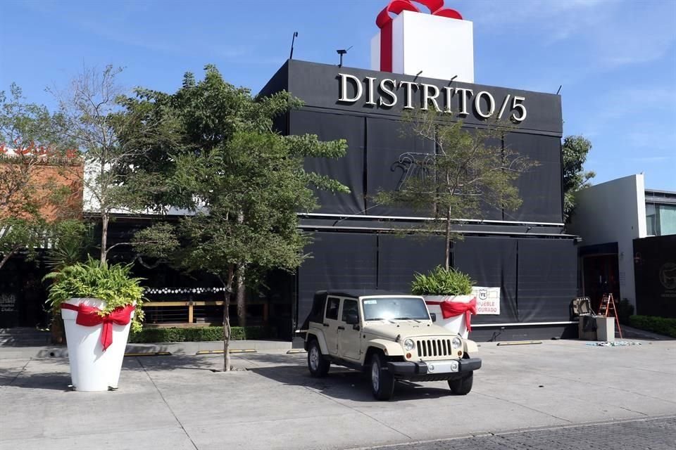 El bar Distrito 5 es de la empresa denominada Jomansac, que cuenta con dos socios, entre ellos José Manuel 'N', quien solicitó el Amparo.