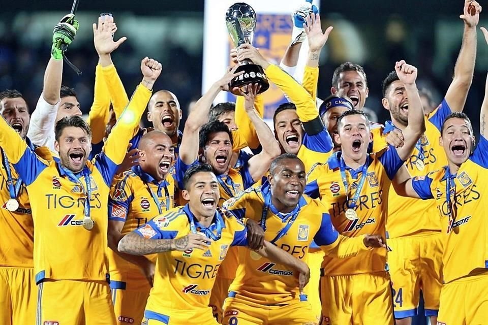 Los Tigres festejaron así el título del Apertura 2015.