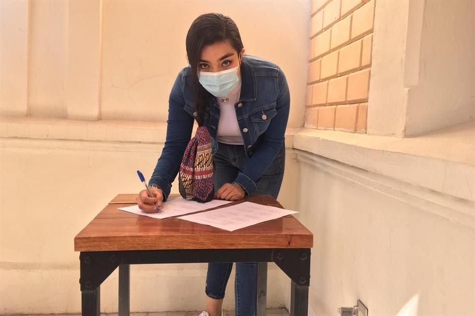 Una de las 19 promoventes es Valeria Ávila, de Hagamos.