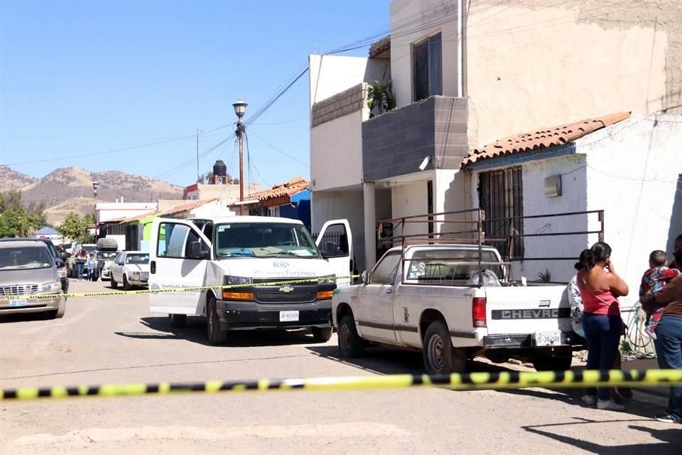El caso se registró este miércoles en una vivienda ubicada sobre la Calle Camino a la Hacienda, cerca de la esquina con la Calle Camino a las Carretas, en la Colonia Villas de Santa Lucía, en Zapopan.