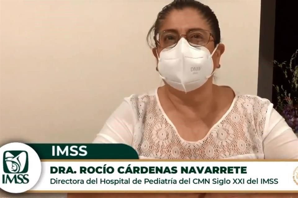 La directora del Hospital de Pediatría del Siglo XXI aseguró que la doctora estaba programada para ser vacunada en enero.