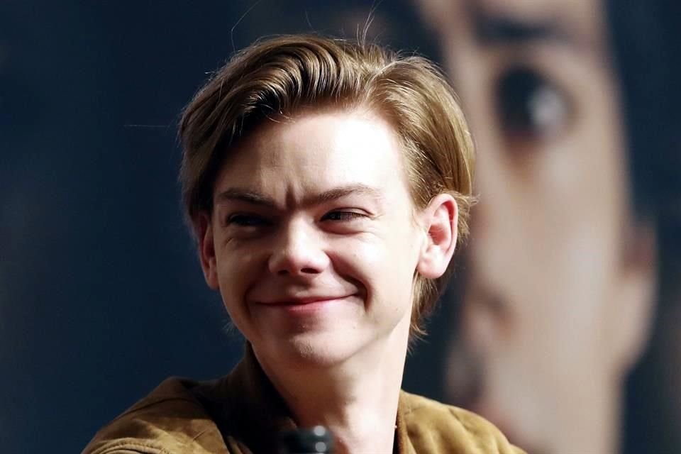 Thomas Brodie-Sangster, quien da vida a Benny, dice que el programa muestra problemáticas universales.