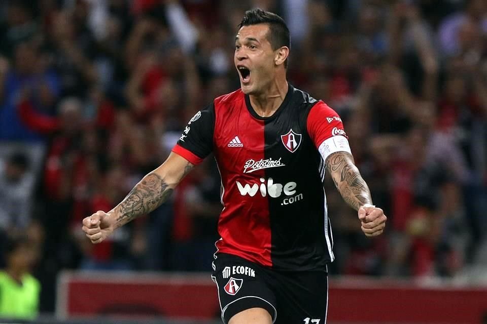 Caraglio anotó 16 goles en su paso por el  Atlas.