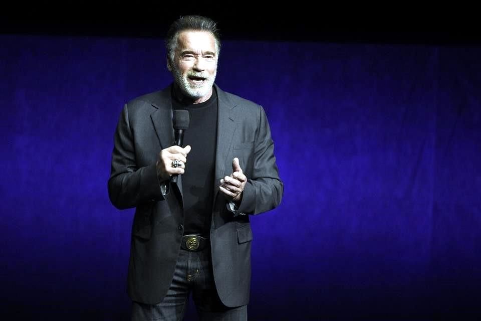 A través de un video difundido en sus redes sociales, el actor Arnold Schwarzenegger comparó el asalto al Capitolio con la Alemania nazi.