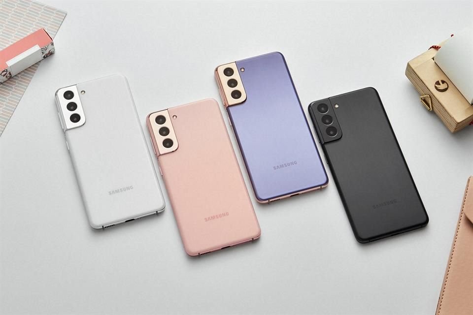 El Galaxy S21 llegará en colores Phantom Violet, Phantom Gray, Phantom Pink y Phantom White.