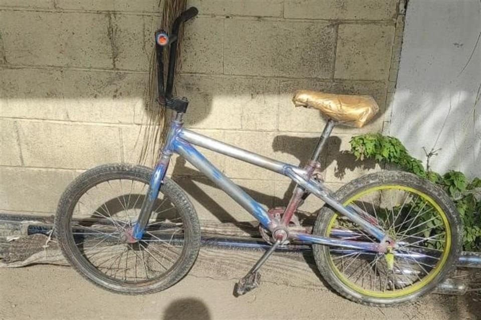 La Comisaría de Tlajomulco niega que policías hayan robado una bici en Villa Fontana Aqua, como se hizo creer en publicaciones de Facebook.