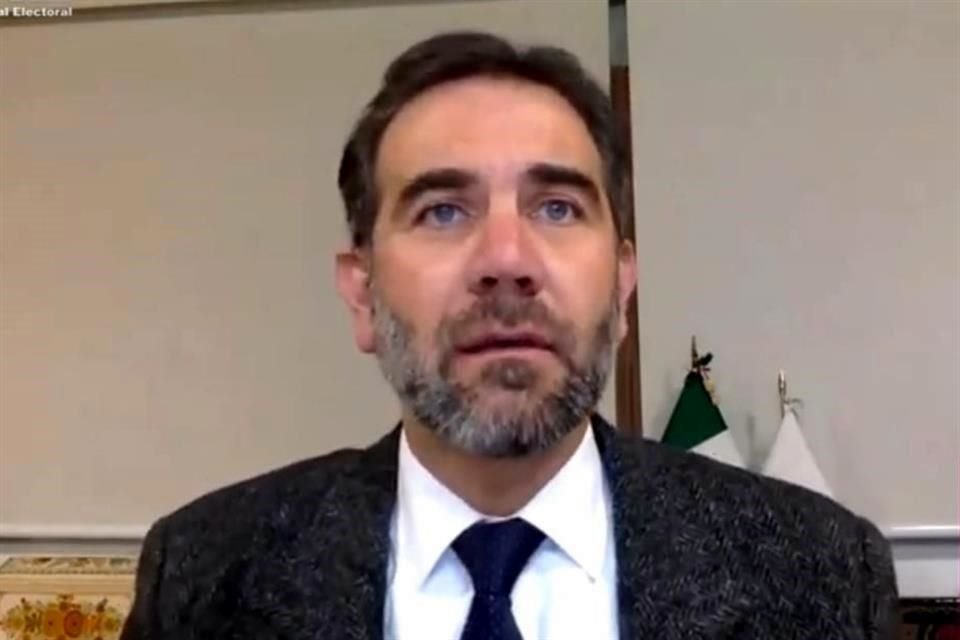 Lorenzo Córdova, consejero presidente del INE.