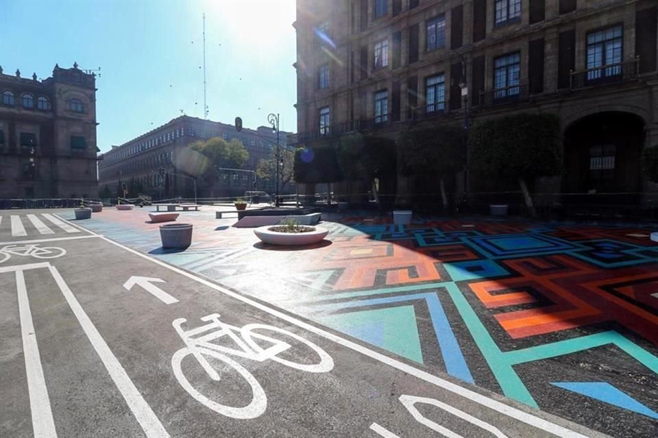 El espacio frente al Antiguo Palacio del Ayuntamiento era concurrido y que por ello extendieron las adecuaciones para priorizar la movilidad no motorizada.