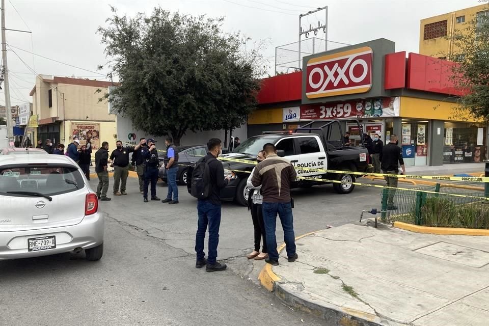 El asalto y asesinato fue cometido en la tienda Oxxo ubicada en Avenida Linda Vista y Vista Boulevard, en Guadalupe.