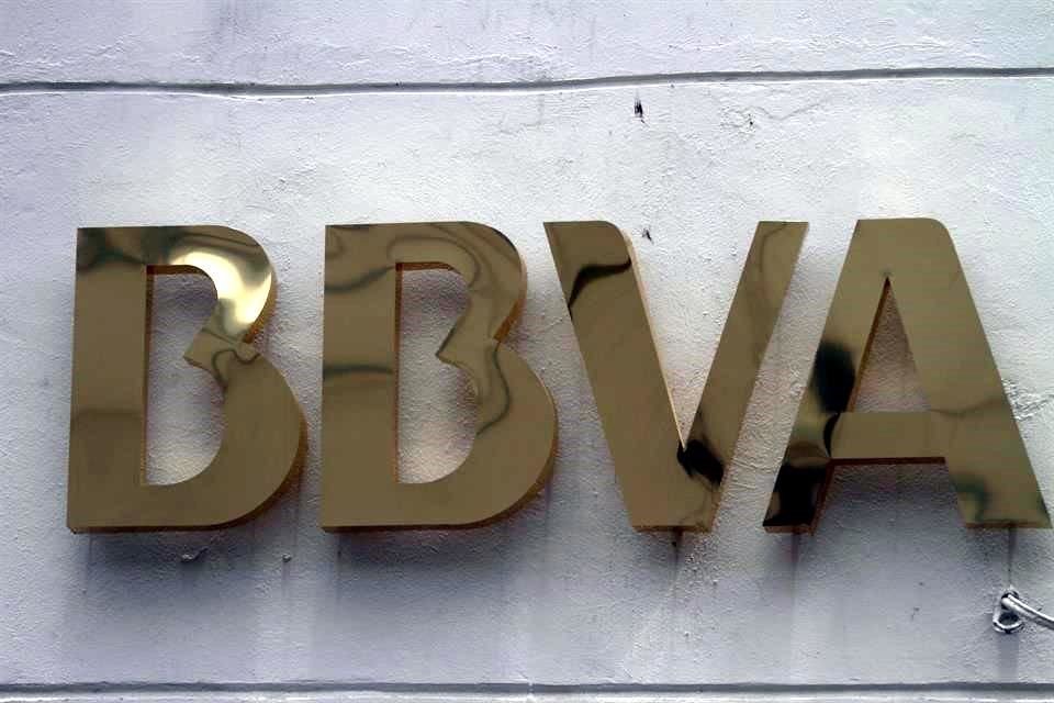 En el transcurso del día, usuarios reportaron fallas en los servicios de SPEI y en la app móvil de BBVA.