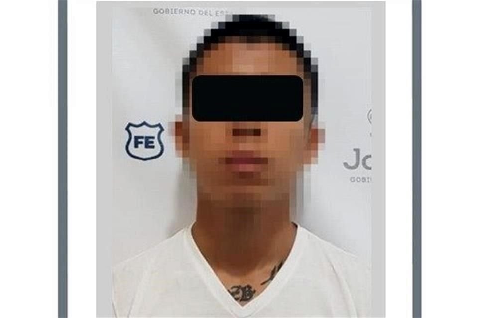 Zaid Bogarth o Zaid Bogart due detenido por un desfalco de más de 4 millones de pesos al Ayuntamiento de Ixtlahuacán de los Membrillos.
