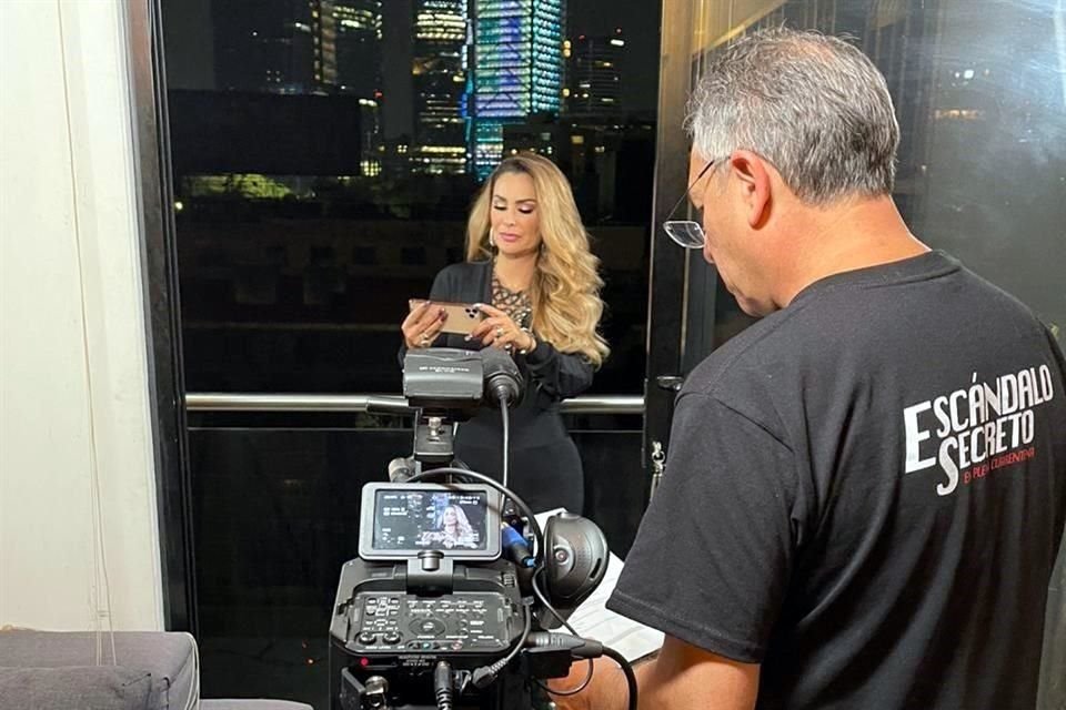 Ninel Conde interpreta a La Jefa.