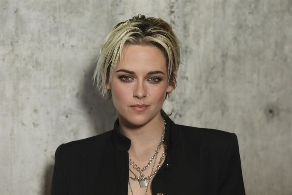 En 'Spencer' Kristen Stewart interpretará a la Princesa Diana en el fin de semana que decidió separarse del Príncipe Carlos.