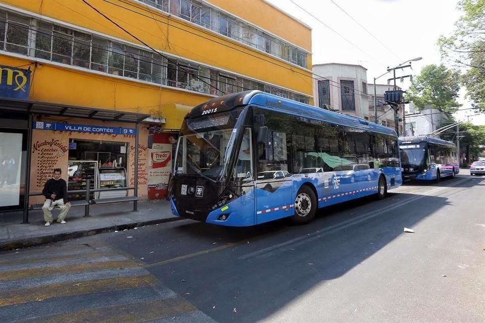 Usuarios han señalado los inconvenientes con el pago único, sobre todo, por la falta de zonas de recarga.