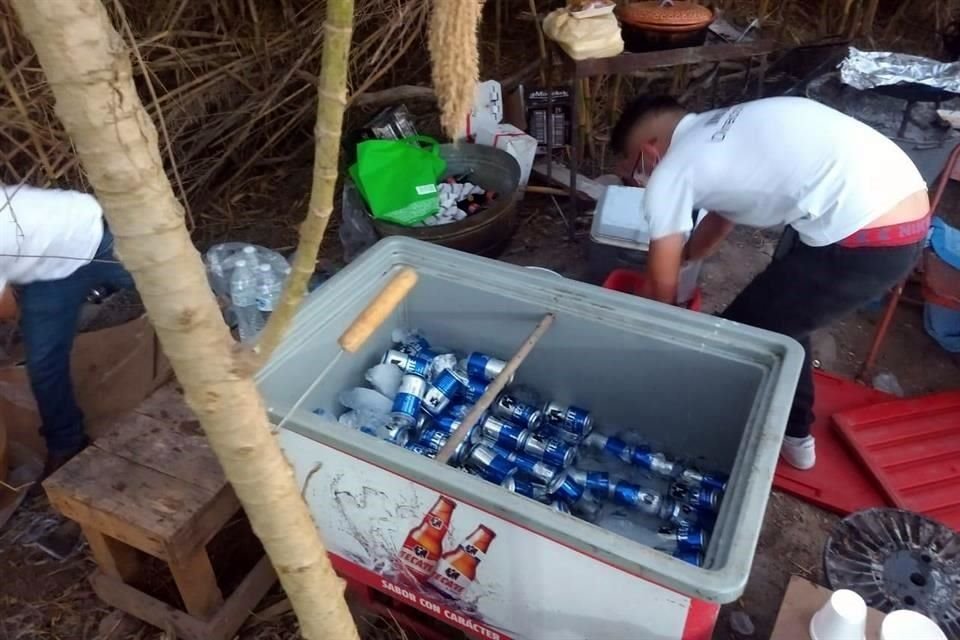 Además del ruido en el lugar se llevaba a cabo venta de alcohol y no tenía las medidas sanitarias establecidas por la contingencia sanitaria del Covid-19.