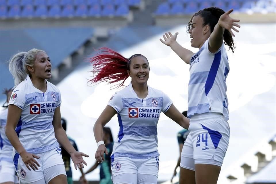 Pese a que Puebla fue superior, Cruz Azul se las arregló para empatar el partido.