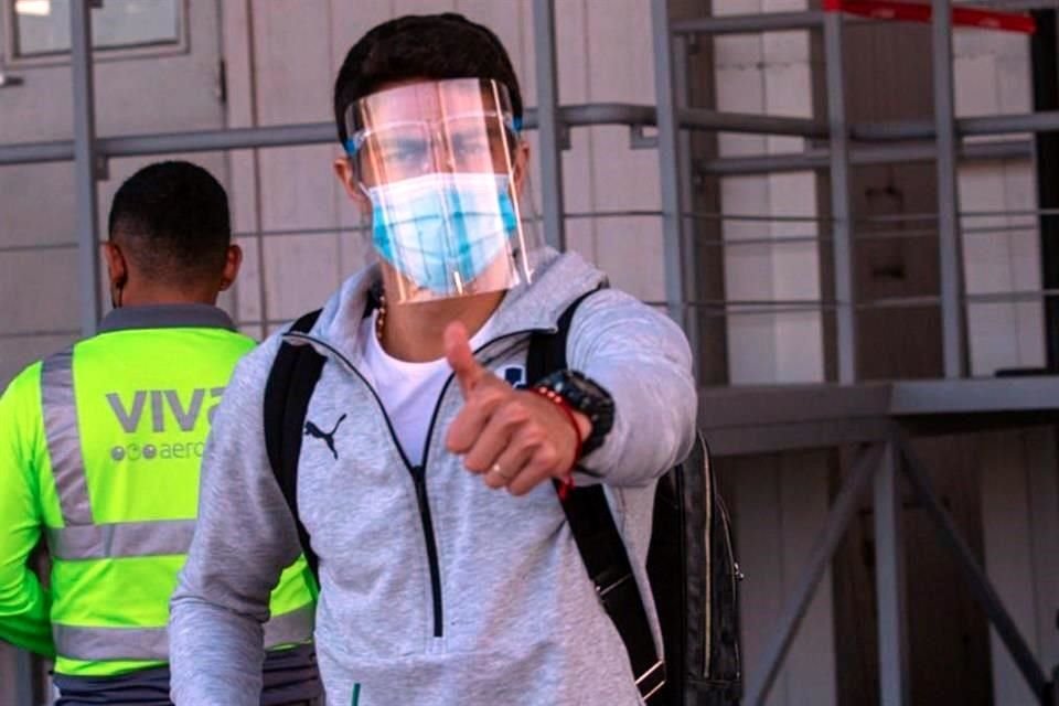 El defensa colombiano cumplirá hoy 200 partidos con el Monterrey.
