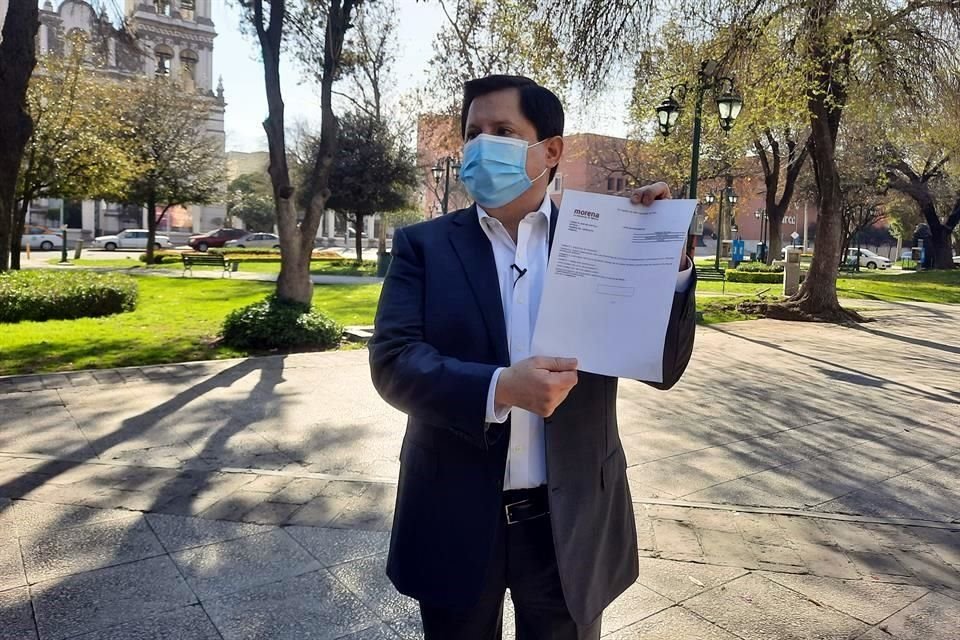 Adalberto Madero, ex Edil de Monterrey se registró como aspirante a la Alcaldía de Monterrey.