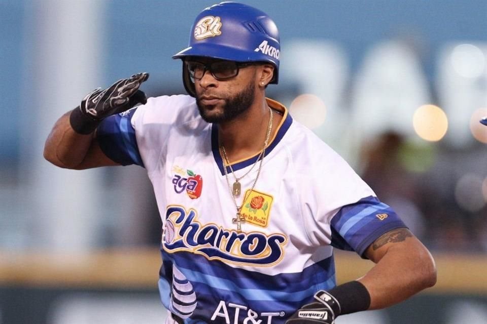 El cubano Henry Urrutia es una de las bajas de Charros.