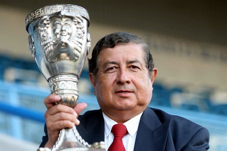 Francisco Avilán dirigió al Monterrey que ganó el título en el Torneo México 86.