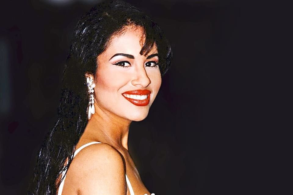 Selena no sólo dejó éxitos musicales para la posteridad sino también ayudó a cimentar las bases de la identidad latina en Estados Unidos.