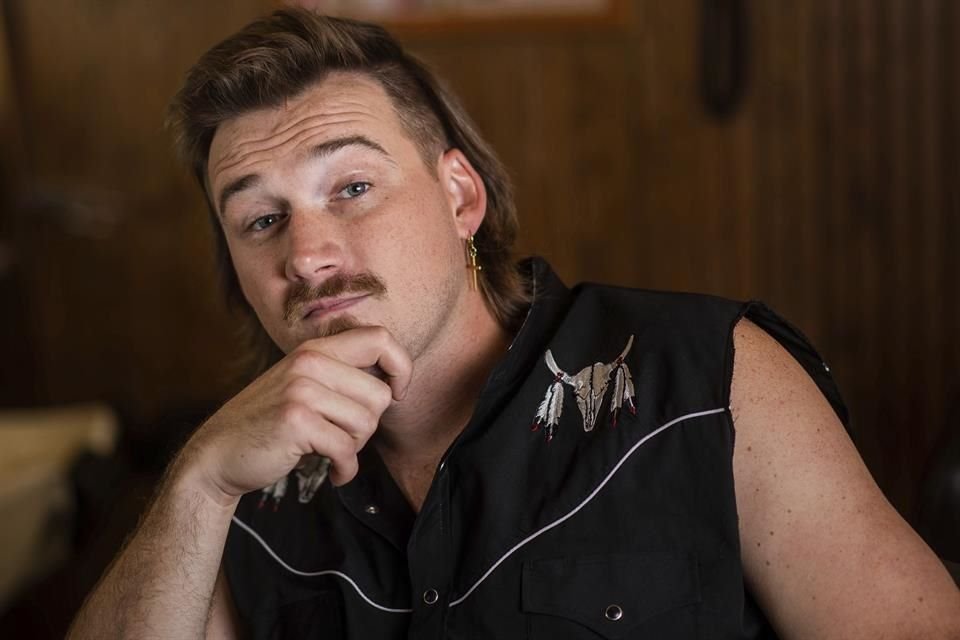 El cantante de country fue vetado en algunas radios de Estados Unidos por comentario racista.