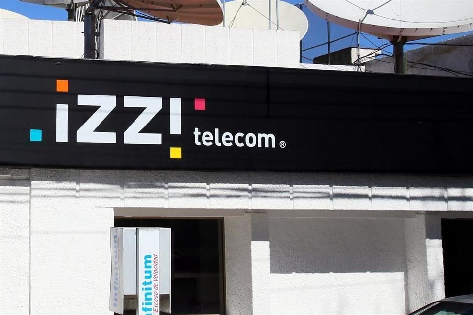 Usuarios reportaron las fallas de Izzi desde  la madrugada.