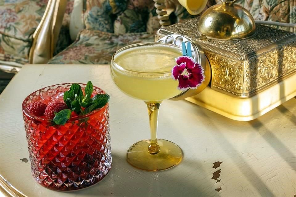 Cocteles Sabor a mí y Amor francés.