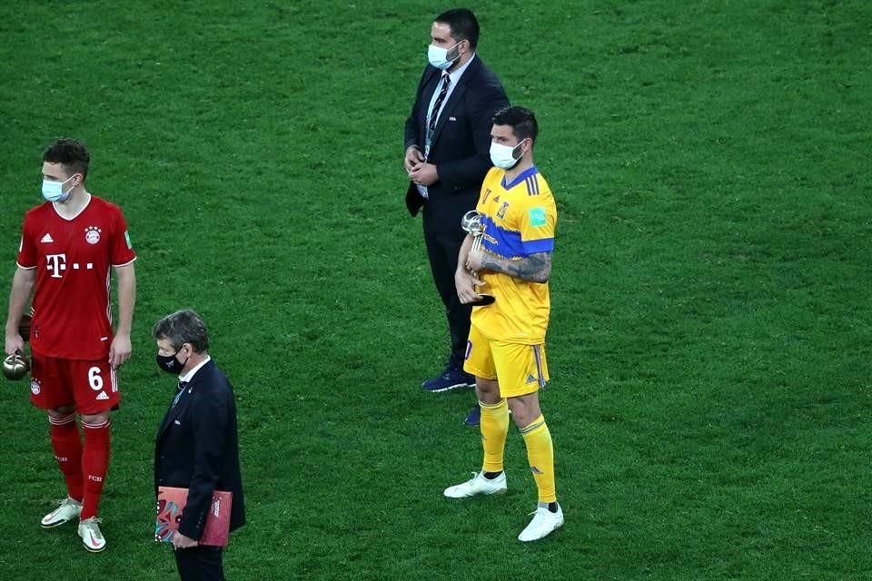 El francés ganó el trofeo de campeón goleador y del segundo mejor jugador del Mundial de Clubes.