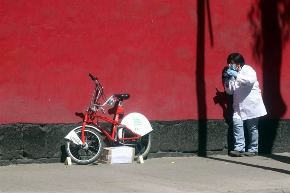 La CDMX ha sido omisa en la protección al ciclista, lo que se visibiliza en el incremento de muertes, afirmaron activistas.