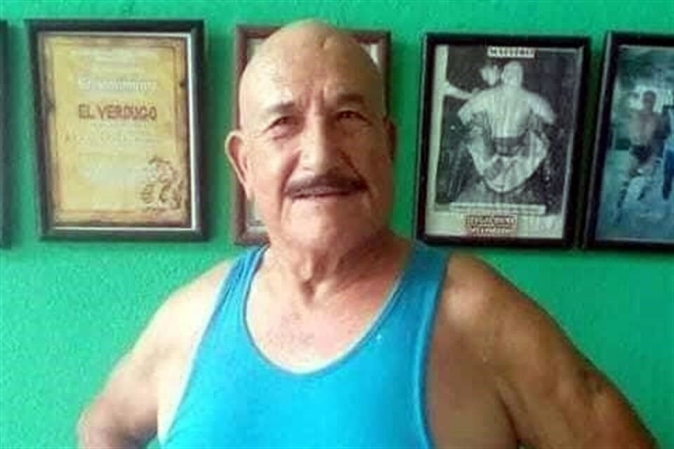 El luchador Sergio Romo murió hoy a los 84 años de edad.