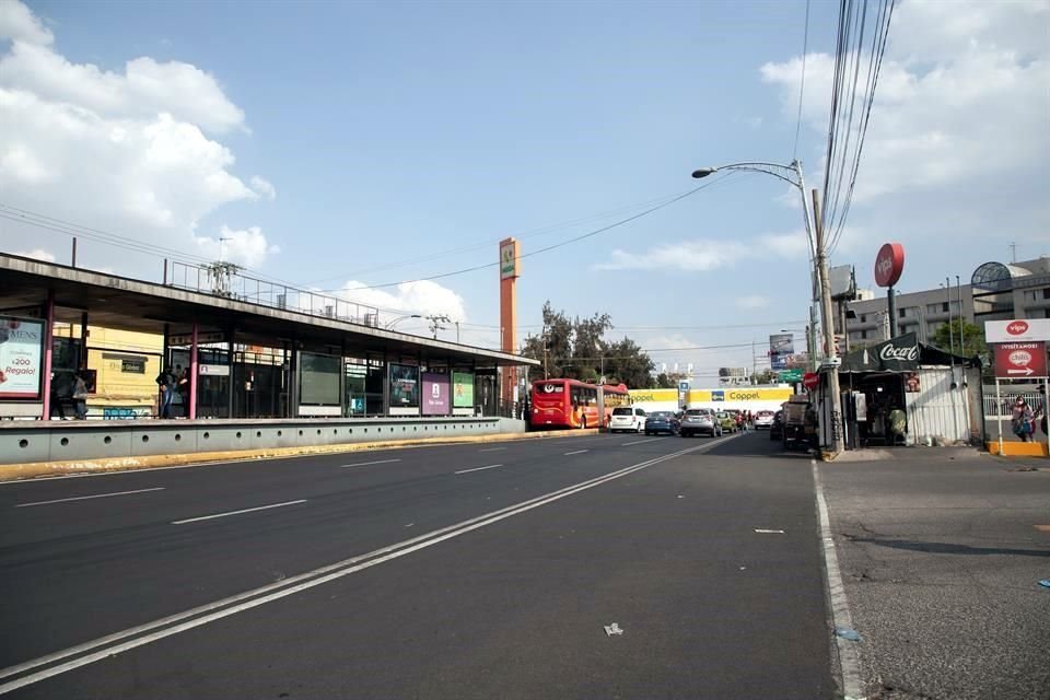 La ciclovía de 14 kilómetros que Semovi asegura en informes y boletines haber construido en Eje 4 Sur tiene un tramo de 4 km. que ¡ni existe!