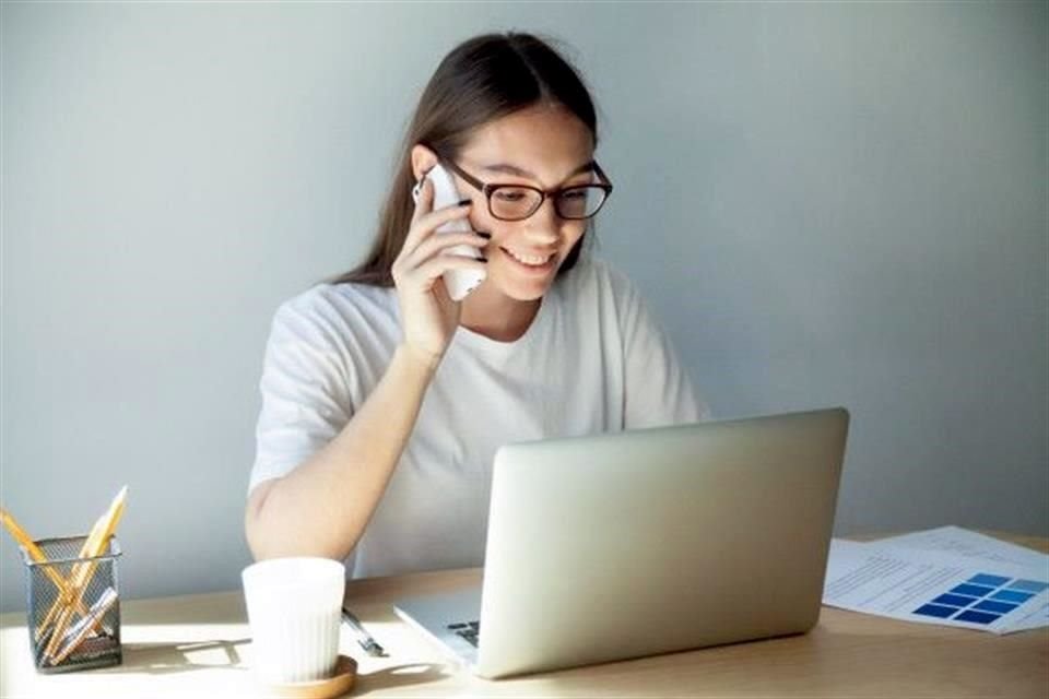 Quienes laboran a distancia deben tener las habilidades adecuadas para hacerlo de una mejor manera.