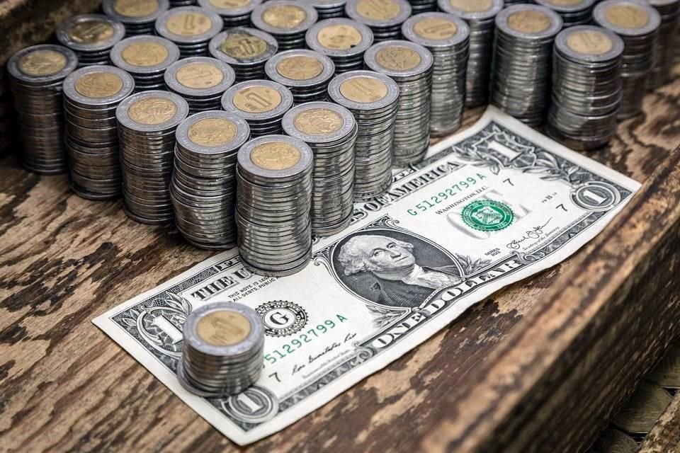 El avance del peso podría abrir el camino hacia el máximo de 2019, de 18.7480 unidades por dólar mayorista, alcanzado por última vez el 20 de marzo.