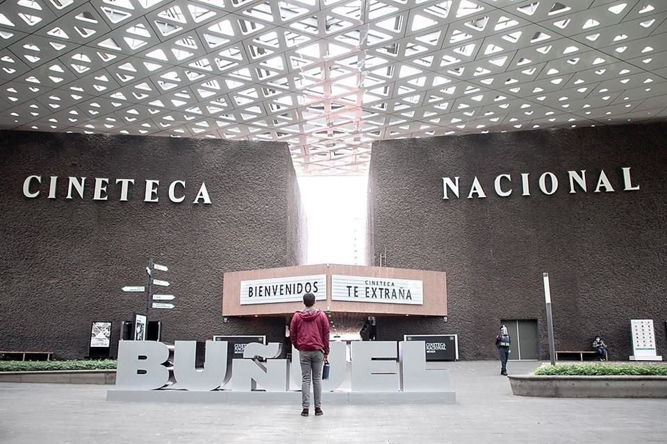 La Cineteca Nacional tendrá funciones al aire libre de filmes mexicanos, de martes a jueves, y de filmes internacionales, de viernes a domingos.