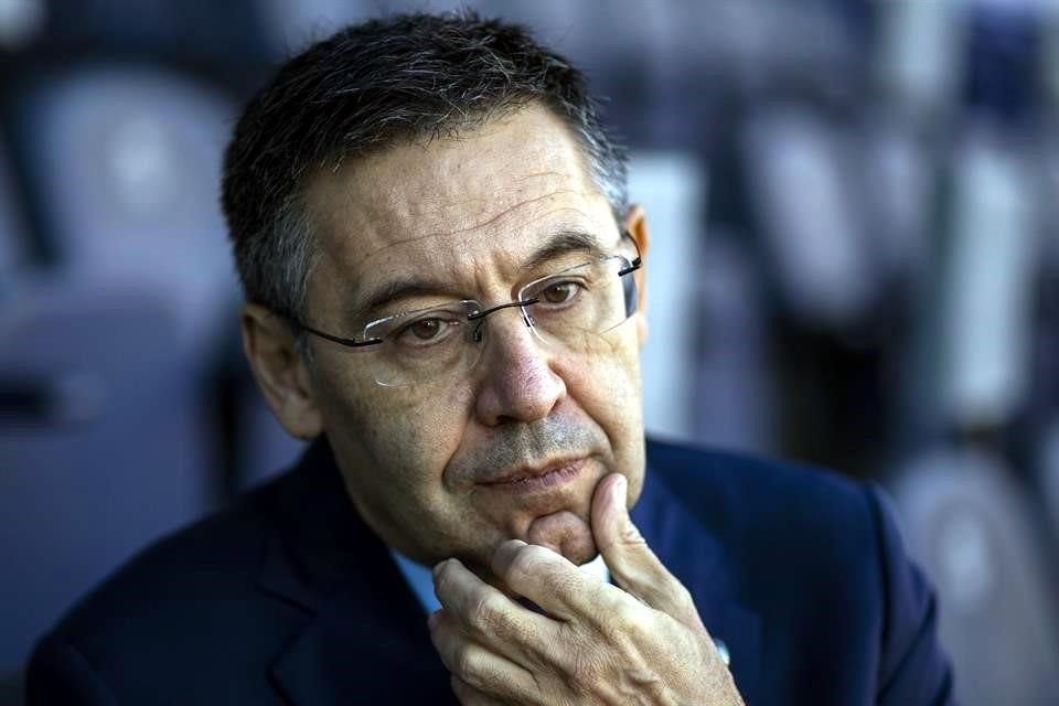 La Policía de Cataluña detuvo a ex presidente del FC Barcelona Josep Maria Bartomeu por caso 'Barsagate', confirmaron fuentes judiciales.