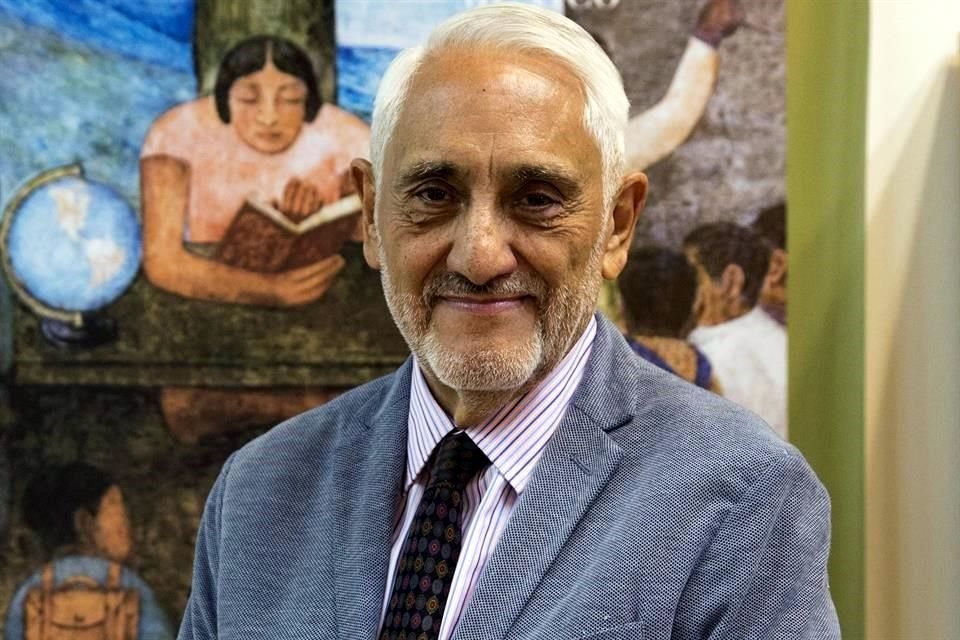 Fernando Macotela, director de la Feria Internacional del Libro del Palacio de Minería, durante la edición 40.