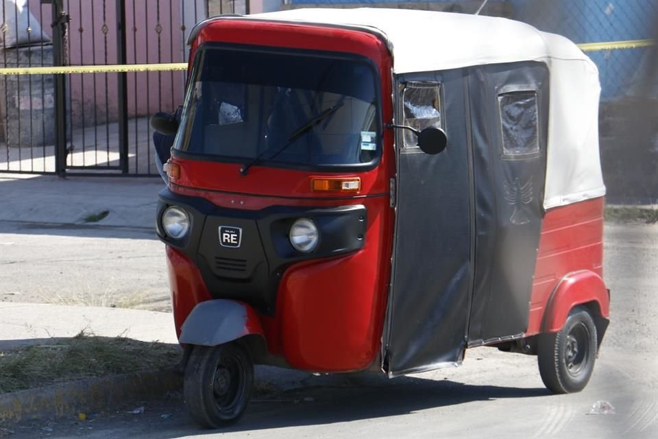 En Tlajomulco, de mil 100 vehículos que prestan servicio de transporte público de forma irregular, 880 son mototaxis.