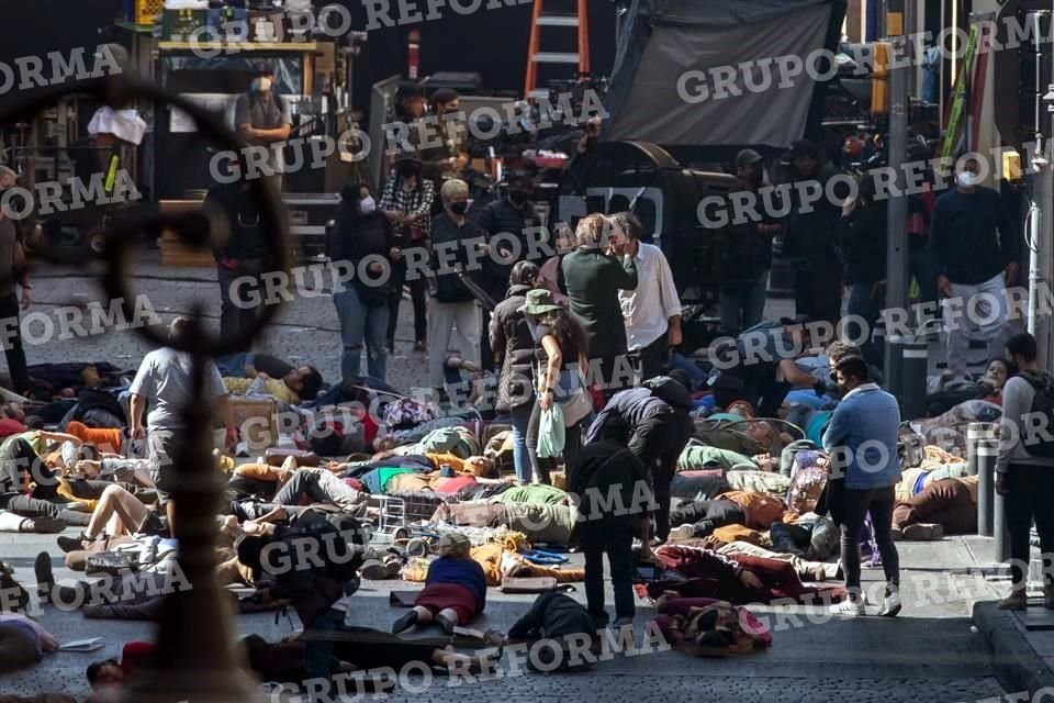 Este viernes, G. Iñárritu y Giménez Cacho, director y actor, respectivamente, se reencontraron en el rodaje de la película, y hasta se dieron un abrazo. 