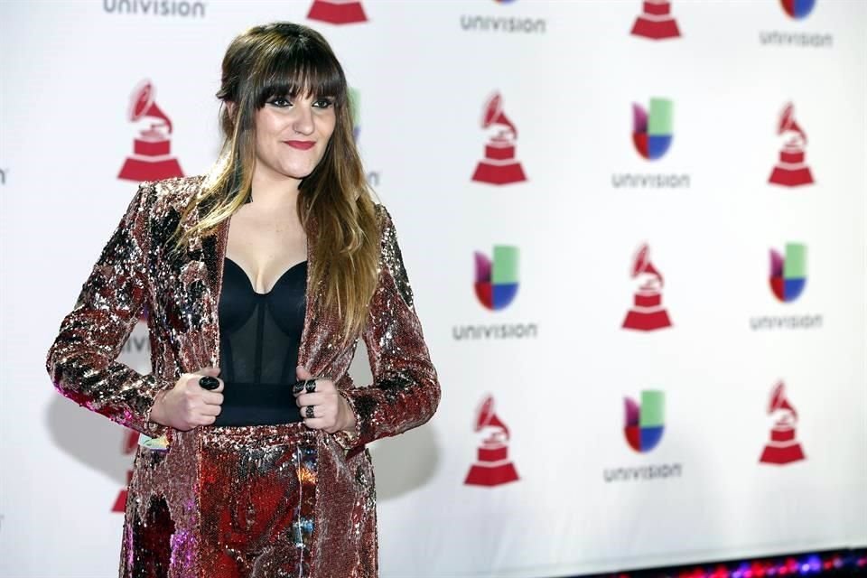 La cantautora Rozalén compartió su triunfo en los premios Goya con México y La Sonora Santanera, con quien interpretó 'Que no, Que no', ganadora como Mejor Canción Original.