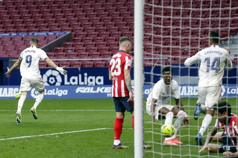 Real Madrid mantiene viva la lucha por LaLiga.