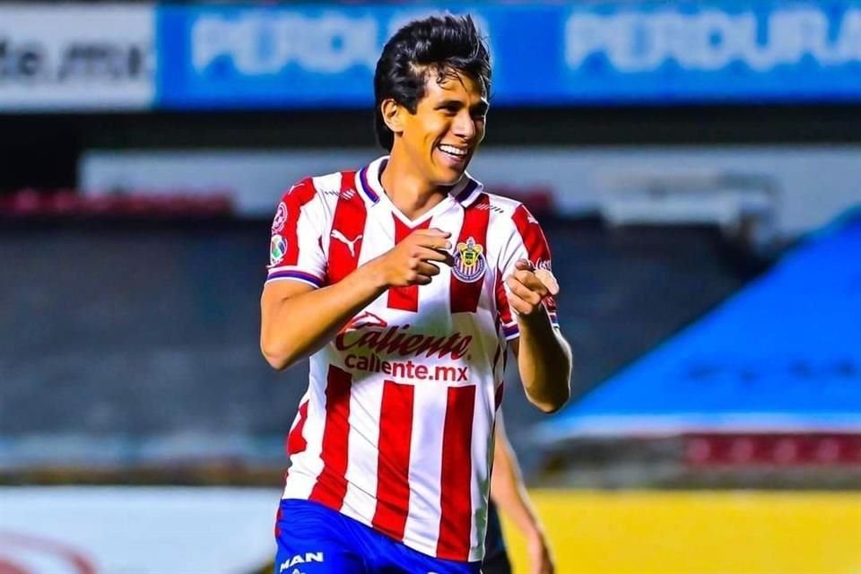 Macías fue considerado por Jaime Lozano para la delantera tricolor.