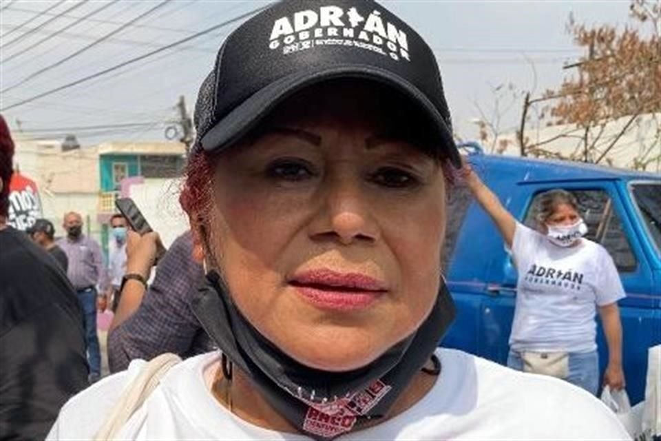 María Elena Coronado.